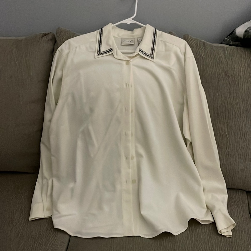 White long sleeve top